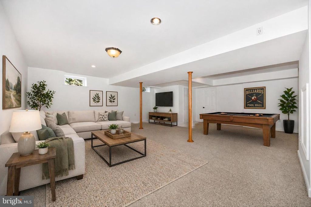 Image 36 of property listing at 5955 OLAND RD, Adamstown, MD 21710