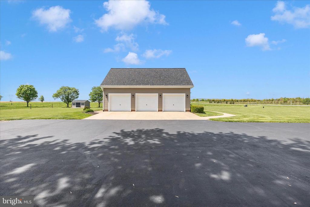 Image 56 of property listing at 5955 OLAND RD, Adamstown, MD 21710