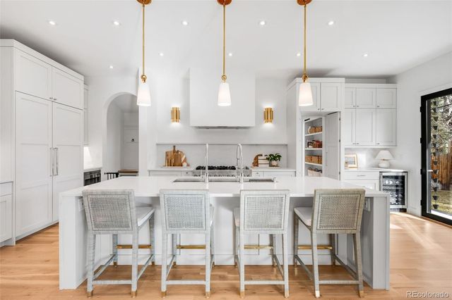 2900 S Madison Street, Denver, CO 80210