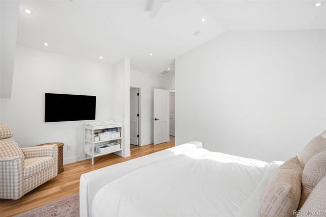 2900 S Madison Street, Denver, CO 80210