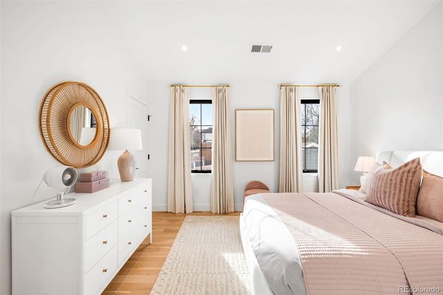 2900 S Madison Street, Denver, CO 80210