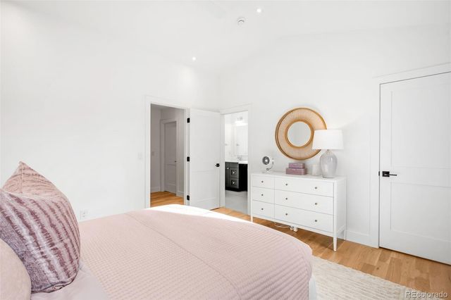 2900 S Madison Street, Denver, CO 80210