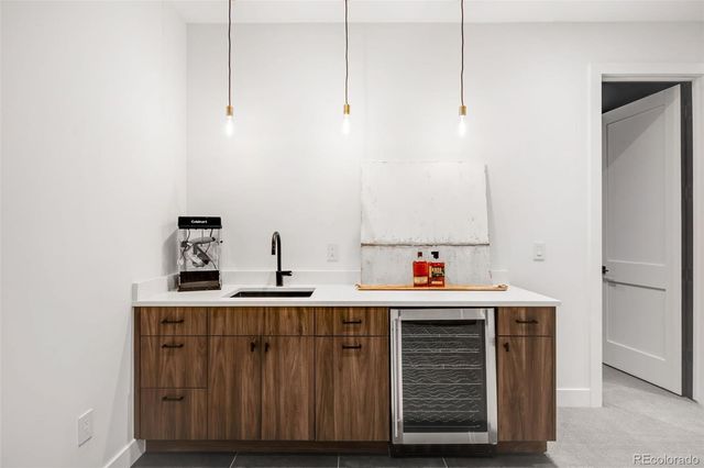 2900 S Madison Street, Denver, CO 80210