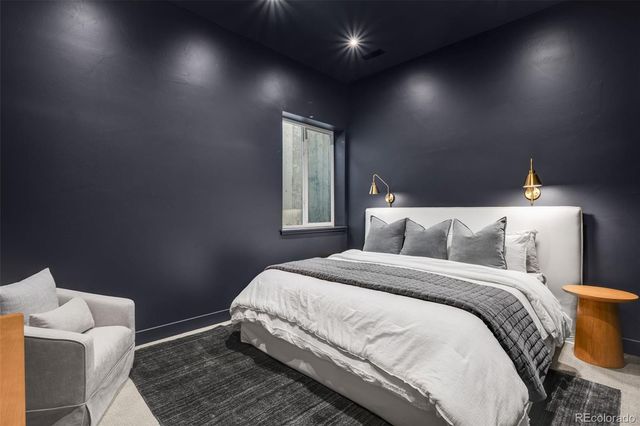 2900 S Madison Street, Denver, CO 80210