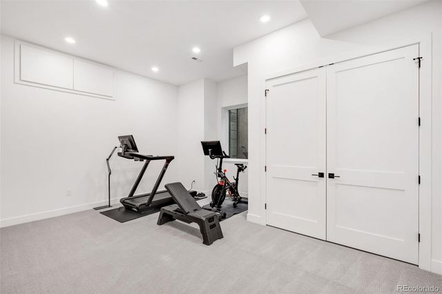 2900 S Madison Street, Denver, CO 80210