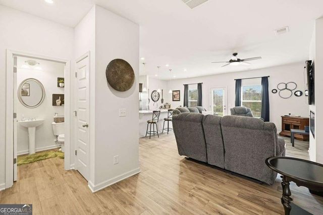 37 Felton Walk SE, Cartersville, GA 30120