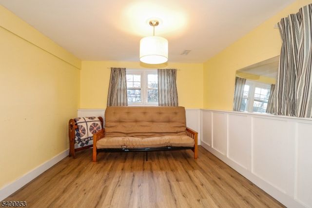 74 Newman St, Metuchen Boro, NJ 08840