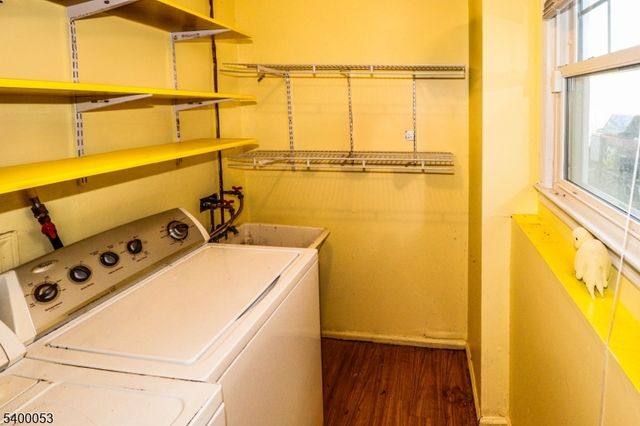 74 Newman St, Metuchen Boro, NJ 08840