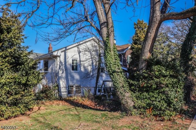 74 Newman St, Metuchen Boro, NJ 08840