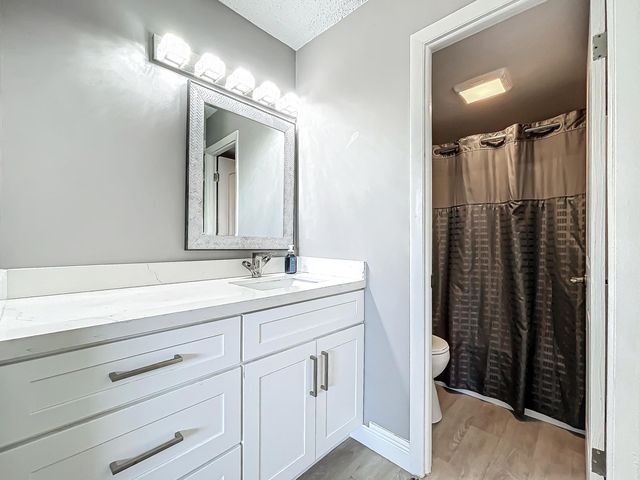 133 Lake Evelyn Drive, West Palm Beach, FL 33411