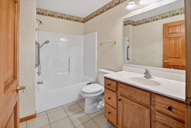 608 Springbrook Circle, Deforest, WI 53532