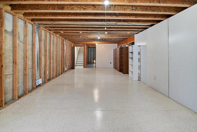 608 Springbrook Circle, Deforest, WI 53532