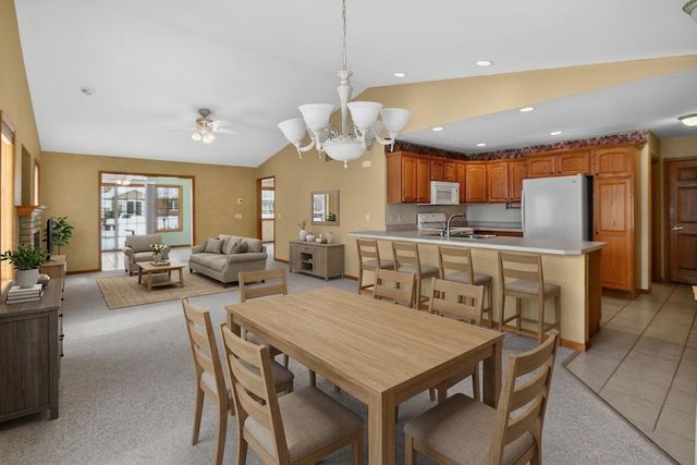 608 Springbrook Circle, Deforest, WI 53532