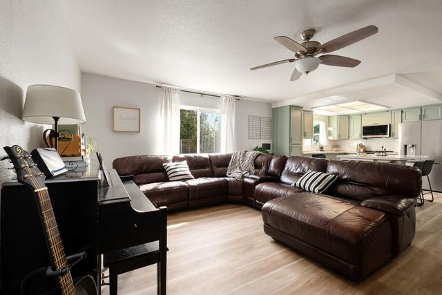 5417 Edgerly Way, Carmichael, CA 95608