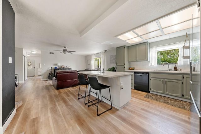 5417 Edgerly Way, Carmichael, CA 95608