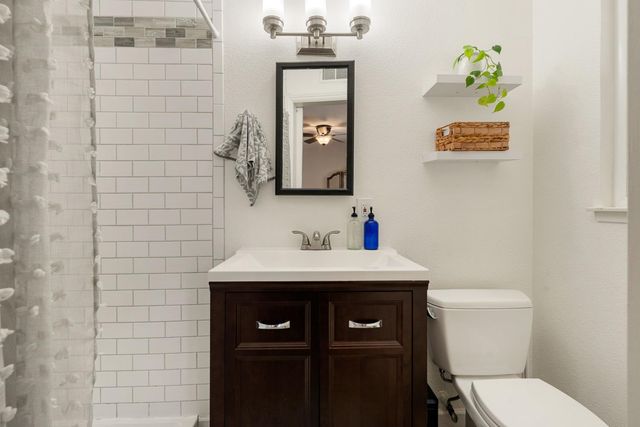 5417 Edgerly Way, Carmichael, CA 95608