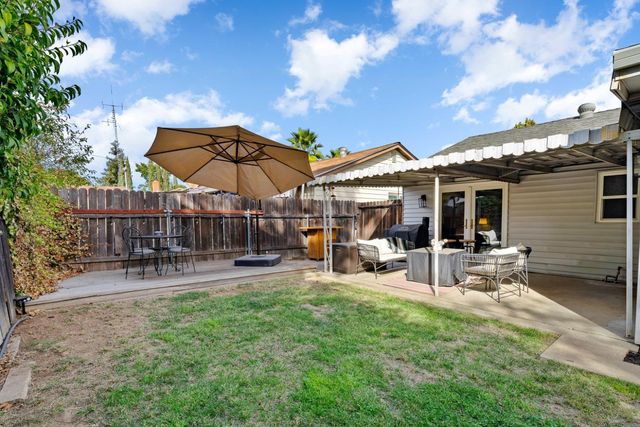 5417 Edgerly Way, Carmichael, CA 95608