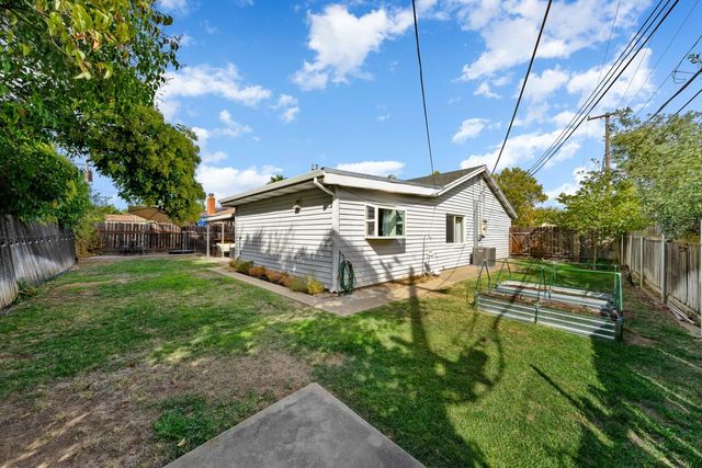 5417 Edgerly Way, Carmichael, CA 95608