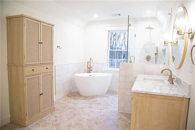 1505 Old Fountain Road, Lawrenceville, GA 30043