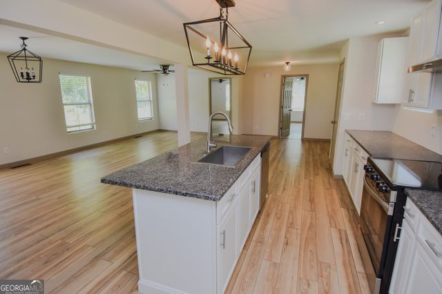 104 Gainer Road, Griffin, GA 30223