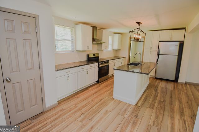 104 Gainer Road, Griffin, GA 30223