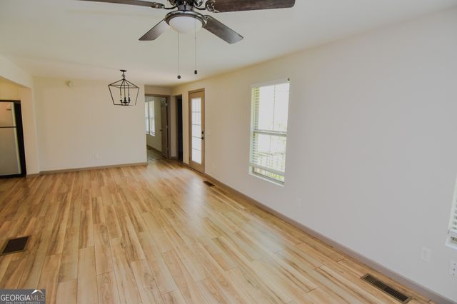 104 Gainer Road, Griffin, GA 30223