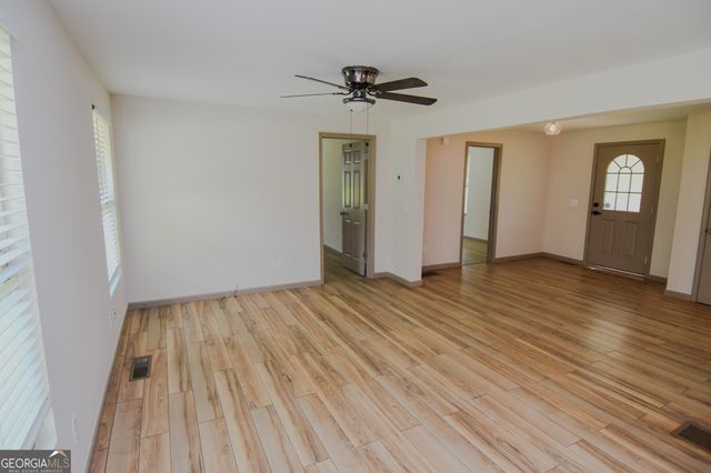 104 Gainer Road, Griffin, GA 30223