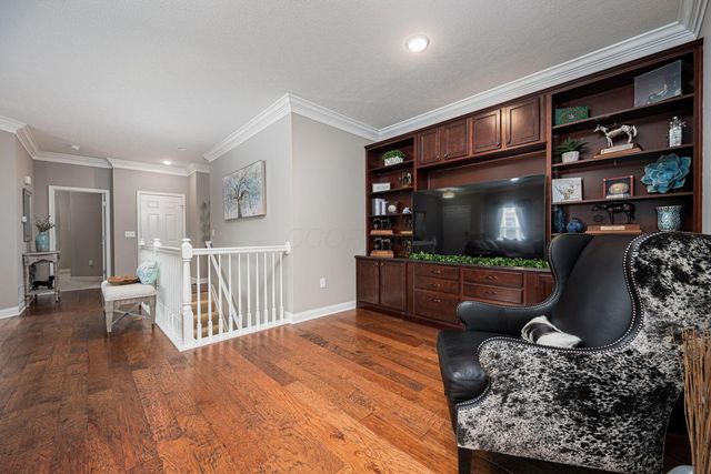 5736 Burke Circle, 503, New Albany, OH 43054