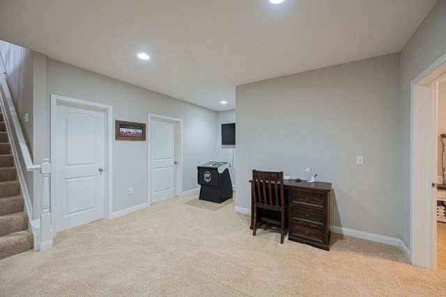 5736 Burke Circle, 503, New Albany, OH 43054