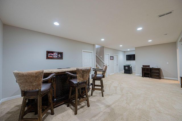 5736 Burke Circle, 503, New Albany, OH 43054