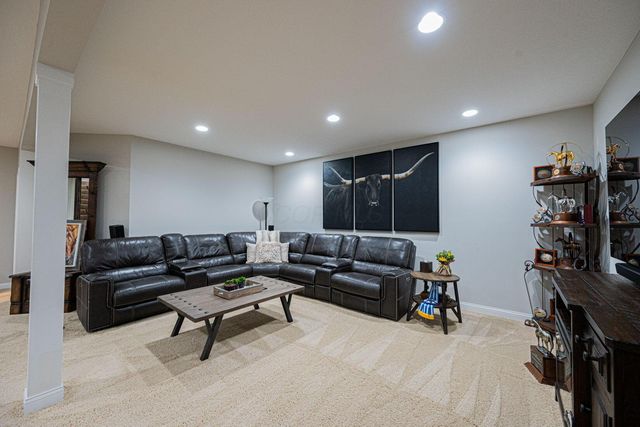 5736 Burke Circle, 503, New Albany, OH 43054