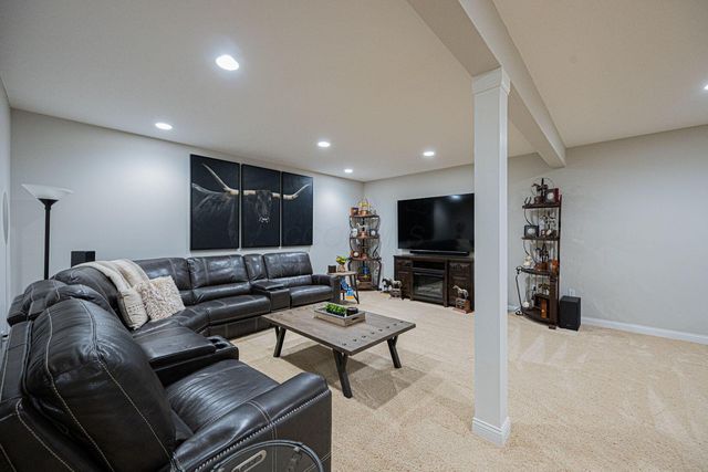 5736 Burke Circle, 503, New Albany, OH 43054