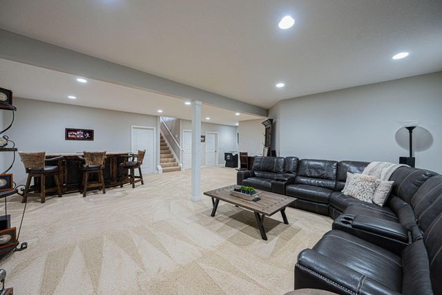 5736 Burke Circle, 503, New Albany, OH 43054