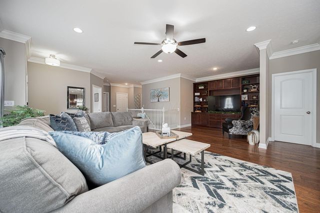 5736 Burke Circle, 503, New Albany, OH 43054