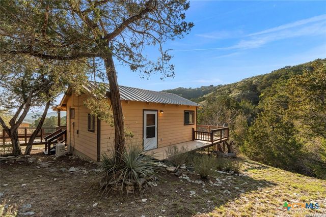 1597 Pipe Springs Drive, Lakehills, TX 78063
