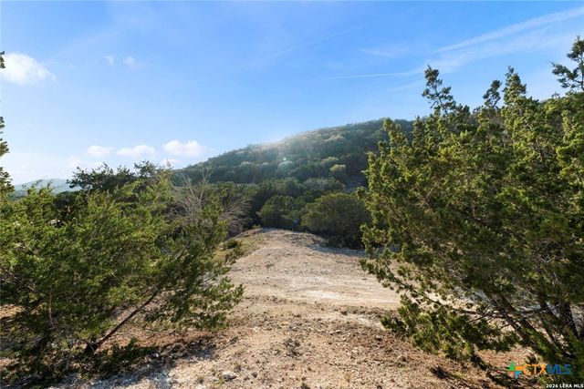 1597 Pipe Springs Drive, Lakehills, TX 78063