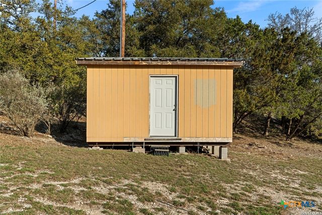 1597 Pipe Springs Drive, Lakehills, TX 78063