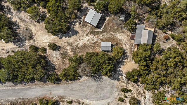 1597 Pipe Springs Drive, Lakehills, TX 78063