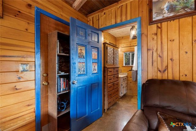 1597 Pipe Springs Drive, Lakehills, TX 78063