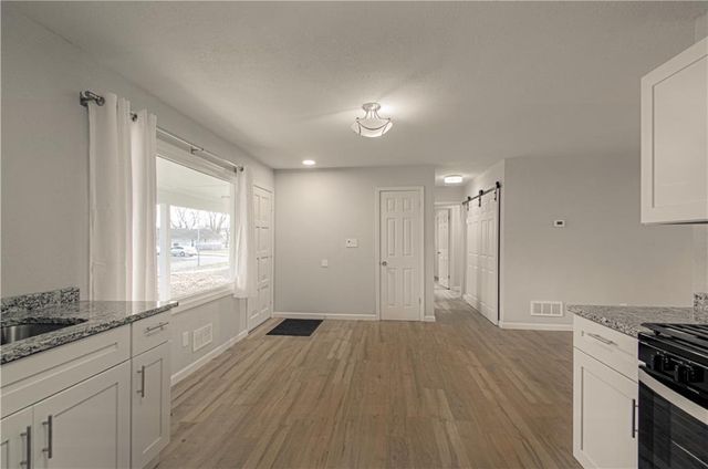 7304 E 109th Terrace, Kansas City, MO 64134