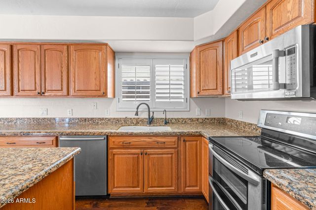 1767 W ENCINAS Street, Gilbert, AZ 85233