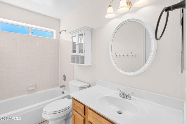 1767 W ENCINAS Street, Gilbert, AZ 85233