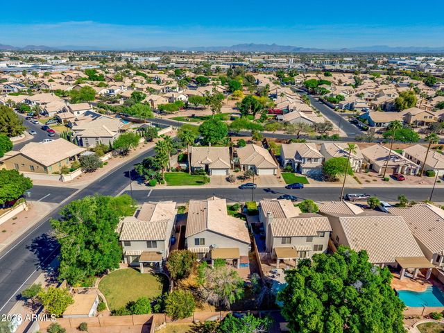 1767 W ENCINAS Street, Gilbert, AZ 85233