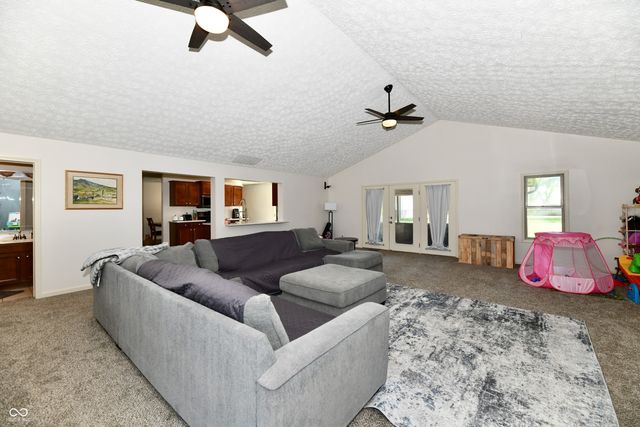 2999 Woodside Drive, Plainfield, IN 46168