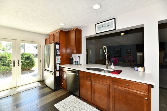 2999 Woodside Drive, Plainfield, IN 46168