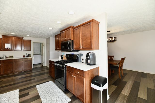 2999 Woodside Drive, Plainfield, IN 46168