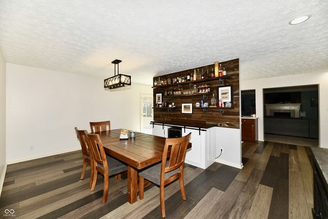 2999 Woodside Drive, Plainfield, IN 46168