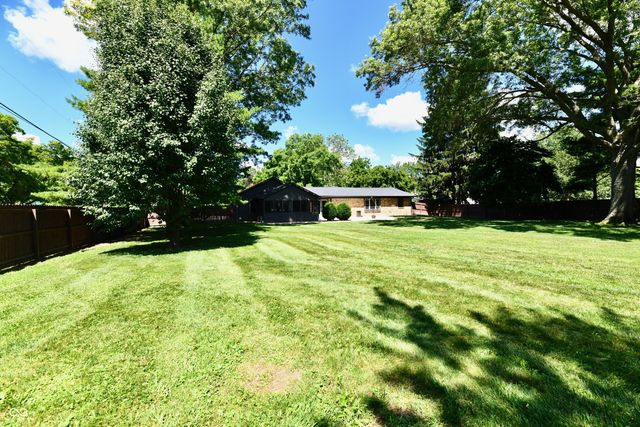 2999 Woodside Drive, Plainfield, IN 46168
