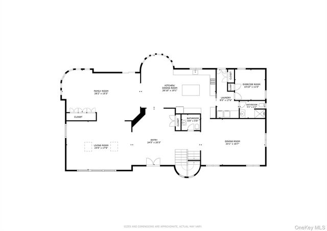 2 Greenwood Lane, Woodbury, NY 11797