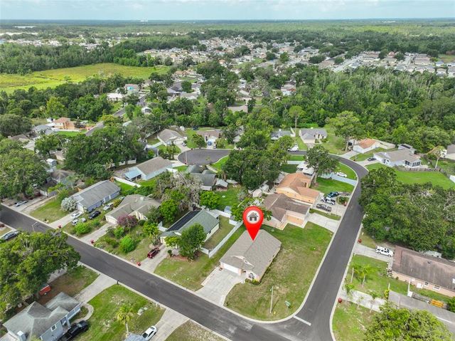 311 SUGAR CREEK DRIVE, Plant City, FL 33563